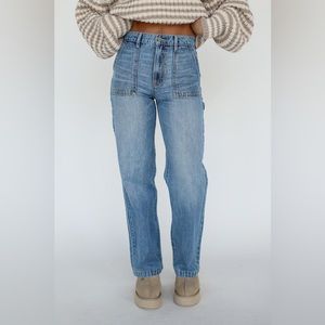 🩵 CUTEST CARPENTER JEANS 🩵